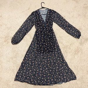 Pull&Bear flowered dress - Size S